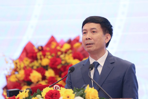 Ông Lê Văn Phúc - trưởng ban thực hiện chính sách bảo hiểm y tế - Ảnh: HÀ QUÂN Ông Lê Văn Phúc - trưởng ban thực hiện chính sách bảo hiểm y tế - Ảnh: HÀ QUÂN
