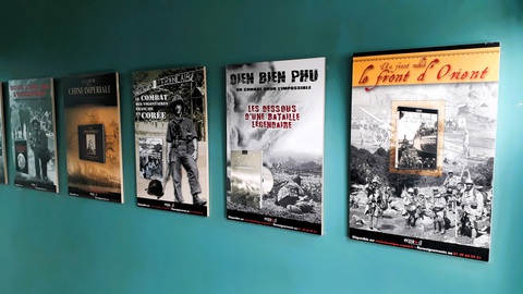 Poster giới thiệu các tài liệu, ấn phẩm của ECPAD về chiến tranh Poster giới thiệu các tài liệu, ấn phẩm của ECPAD về chiến tranh
