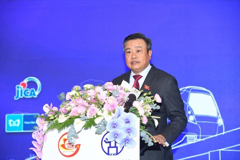 Hà Nội, TP.HCM bàn giải pháp để 12 năm tới có 200km đường sắt đô thị- Ảnh 2. Chủ tịch UBND TP Hà Nội Trần Sỹ Thanh - Ảnh: QUANG VIỄN