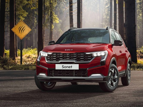 Loạt xe Hàn dự kiến đổ bộ Việt Nam năm 2024: Toàn xe bán chạy- Ảnh 8. Kia Sonet phiên bản facelift được kỳ vọng nhập khẩu trong năm nay sau khi gặt hái thành công về mặt doanh số ở thị trường Việt Nam. Các cải tiến nổi bật nhất trên xe bao gồm đèn pha LED mới, đèn hậu tạo hình chữ C liền mạch. Cản trước, hông và cản sau được làm mới. Cabin hiện đại hơn với bảng đồng hồ kỹ thuật số cỡ lớn 10,25 inch, được kế thừa từ mẫu xe "đàn anh" Seltos