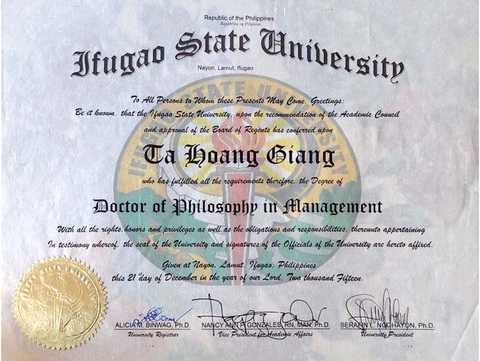 Dùng bằng tiến sĩ chưa được công nhận, trưởng khoa một trường đại học xin thôi chức- Ảnh 3. Văn bằng tiến sĩ của ông Tạ Hoàng Giang