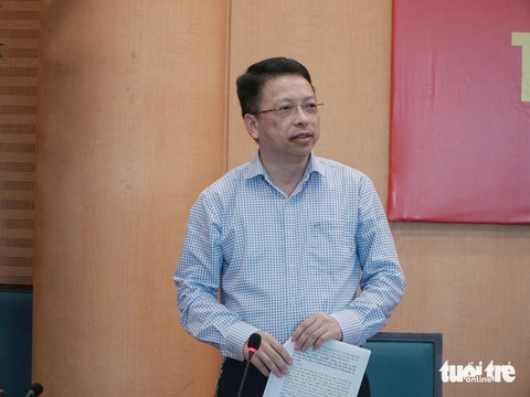 Vụ cháy chung cư mini làm 56 người chết ở Hà Nội: Có vi phạm nhưng chưa được xử lý triệt để- Ảnh 1. Thiếu tướng Nguyễn Hồng Ky - phó giám đốc Công an TP Hà Nội - trả lời câu hỏi của Tuổi Trẻ - Ảnh: PHẠM TUẤN