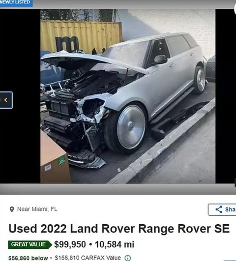 Bán xe cũ 'thật thà' như Kim Kardashian: Để nguyên Range Rover nát bét đem rao với giá như xe mới- Ảnh 1. Một chiếc Range Rover cũ hỏng với giá như mới chỉ vì từng thuộc về Kim Kim Kardashian - Ảnh chụp màn hình