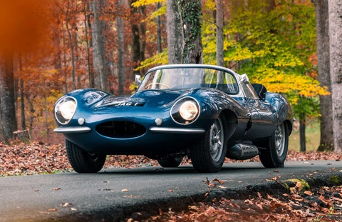 10 xe đắt nhất năm 2023: Ngôi vương là siêu xe gần 1.300 tỉ đồng- Ảnh 5. 6. Ferrari 312 PB 1972 - 13.377.890 USD (325,2 tỉ đồng) - Chiếc 312 này là vũ khí chủ lực của Ferrari trong giải đua World Sportscar Championship 1972 khi về nhất 2 chặng Buenos Aires và Nurburgring, đồng thời về nhì ở Sebring và về ba ở Monza. Xét tới giá trị lịch sử xe như vậy, số tiền bỏ ra cho chiếc Ferrari có lẽ vẫn là hơi ít - Ảnh: Carscoops
