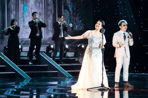 Ngỡ ngàng trước giọng mộc của MLee- Ảnh 3. Phần trình diễn của diva Mỹ Linh với rapper Dr Peem