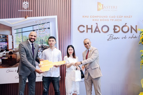 Bàn giao khu căn hộ cao cấp Masteri Centre Point- Ảnh 1. Masteri Centre Point chính thức bàn giao các căn hộ cao cấp nhất đến hàng ngàn cư dân.