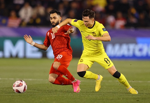 Malaysia là đại diện Đông Nam Á tiếp theo chia tay Asian Cup 2023- Ảnh 1. Malaysia không thể tạo ra bất ngờ trước Bahrain - Ảnh: REUTERS