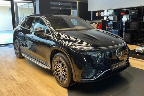 Xe điện đua khuyến mãi trước Tết, có mẫu giảm tới hơn 160 triệu- Ảnh 3. Mercedes-Benz, BMW có cách ưu đãi riêng - Ảnh: Đại lý Mercedes-Benz/Facebook