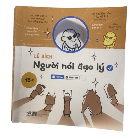 Ngành công nghiệp đạo lý gây tổn hại và sợ hãi- Ảnh 3. Cuốn sách Người nói đạo lý thường khá giả của Lê Bích - Ảnh: T.ĐIỂU
