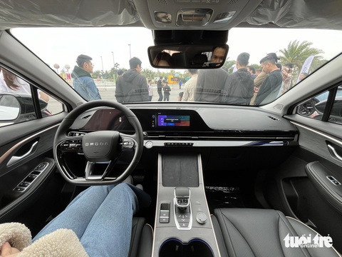 Chi tiết Omoda C5 sắp bán ở Việt Nam: Đầy đủ ADAS, có điểm trừ hàng ghế sau- Ảnh 6. Không gian nội thất được thiết kế theo phong cách hiện đại, tối giản hầu hết các nút bấm vật lý