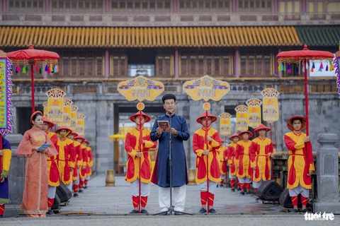 Trung tâm Bảo tồn di tích cố đô Huế: 42 năm hồi sinh di sản- Ảnh 5. Ông Hoàng Việt Trung, giám đốc Trung tâm Bảo tồn di tích cố đô Huế - Ảnh: LÊ ĐÌNH HOÀNG