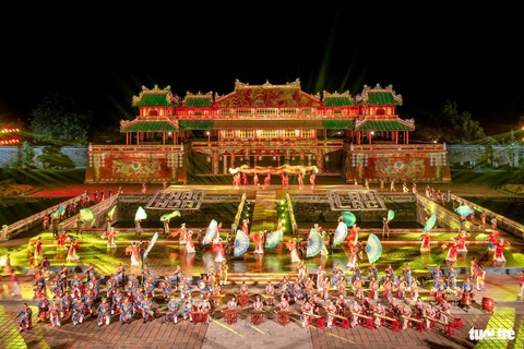Trung tâm Bảo tồn di tích cố đô Huế: 42 năm hồi sinh di sản- Ảnh 9. Trong năm mới Giáp Thìn 2024, Trung tâm Bảo tồn di tích cố đô Huế tiếp tục thực hiện mục tiêu bảo tồn, phát huy giá trị di sản cố đô Huế, góp phần hoàn thành mục tiêu đưa Huế trực thuộc trung ương - Ảnh: NGUYỄN T.A. PHONG