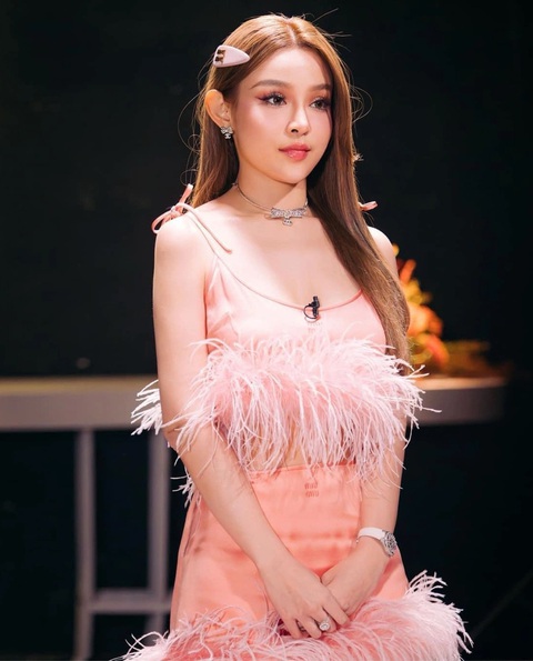 Huyền Baby chia tay Huyền Baby chia tay