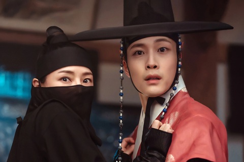 Chưa biết nội dung ra sao nhưng phim có Honey Lee đóng thì chắc chắn là hài- Ảnh 2. Honey Lee cùng bạn diễn Lee Jong Won - Ảnh: MBC