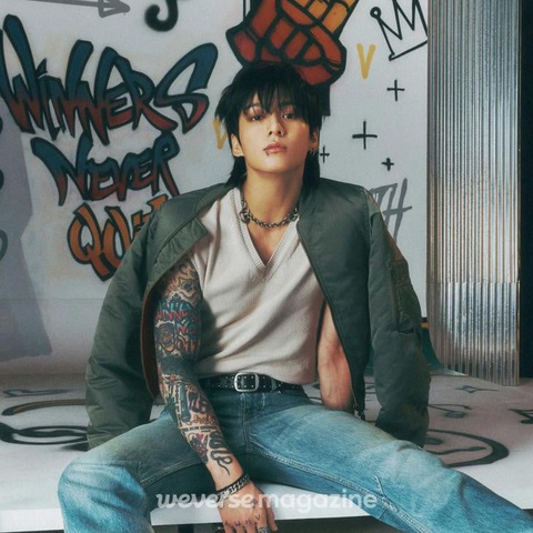 ‘Standing next to you’ của Jungkook (BTS) vượt mốc 300 triệu lượt nghe trên Spotify- Ảnh 3. ‘Standing next to you’ của Jungkook (BTS) vượt mốc 300 triệu lượt nghe trên Spotify- Ảnh 3.