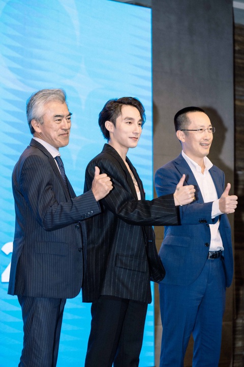 Công bố dự án Be The Sky hợp tác giữa Sơn Tùng M-TP, MB và JCB- Ảnh 1. Công bố dự án Be The Sky hợp tác giữa Sơn Tùng M-TP, MB và JCB- Ảnh 1.