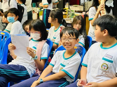 Các em học sinh tham gia chương trình giao lưu tại Đường sách - Ảnh: Đường sách TP.HCM Các em học sinh tham gia chương trình giao lưu tại Đường sách - Ảnh: Đường sách TP.HCM