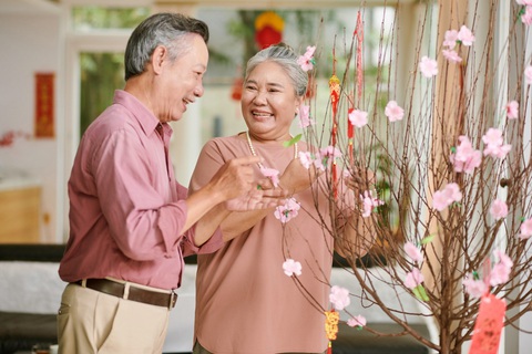 Những người “giữ Tết”- Ảnh 1. Những người “giữ Tết”- Ảnh 1.