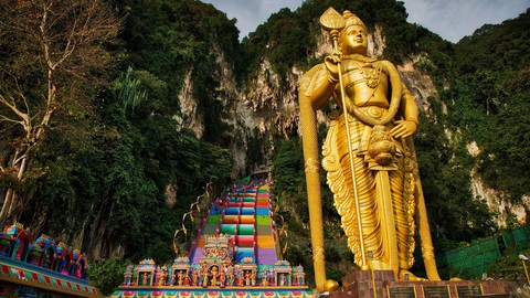 Ngôi đền 400 năm tuổi ở Malaysia có kế hoạch lắp thang cuốn- Ảnh 1. Ngôi đền 400 năm tuổi ở Malaysia có kế hoạch lắp thang cuốn- Ảnh 1.