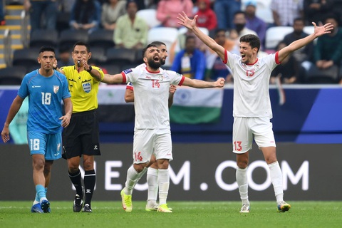 Xếp hạng bảng B Asian Cup 2023: Syria đi tiếp và loại Trung Quốc- Ảnh 2. Chiến thắng 1-0 trước Ấn Độ đủ giúp Syria giành quyền đi tiếp - Ảnh: GETTY