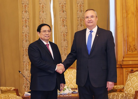 Romania xem Việt Nam là đối tác quan trọng nhất Đông Nam Á- Ảnh 3. Chủ tịch Thượng viện Romania Nicolae Ciuca tiếp Thủ tướng Phạm Minh Chính - Ảnh: DƯƠNG GIANG