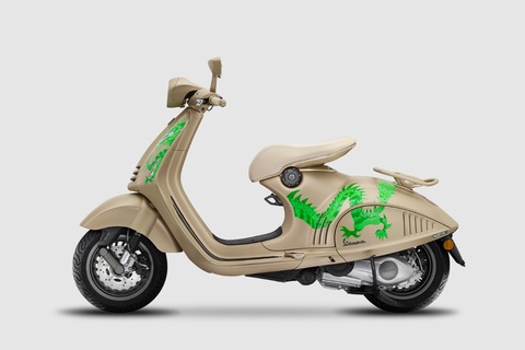 Vespa 946 Dragon: Xe tay ga chơi Tết Giáp Thìn sắp về Việt Nam- Ảnh 4. Ngoài diện mạo, sức mạnh của Vespa 946 Dragon cũng tương tự 946 thông thường. Sức mạnh của Vespa 946 Dragon đến từ động cơ 155cc, xi lanh đơn, làm mát bằng không khí, được trang bị công suất được cho là 12,7 mã lực tại 7.750 vòng/phút và mô men xoắn cực đại 12,8Nm tại 6.500 vòng/phút, tương tự Primavera 150. Một số thị trường có thể sẽ nhận phiên bản 125cc 11,7 mã lực, 10,3Nm