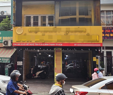 Cận cảnh những nhà xây không phép, nhà đất công lãng phí ở quận Bình Thạnh- Ảnh 4. Nhà đất công 309-311 Xô Viết Nghệ Tĩnh được quận Bình Thạnh bán đấu giá năm 2013 trong khi đã có chỉ đạo của Thủ tướng (năm 2017) về việc tạm dừng thực hiện việc bán nhà đất theo quyết định số 09/2007 - Ảnh: ÁI NHÂN
