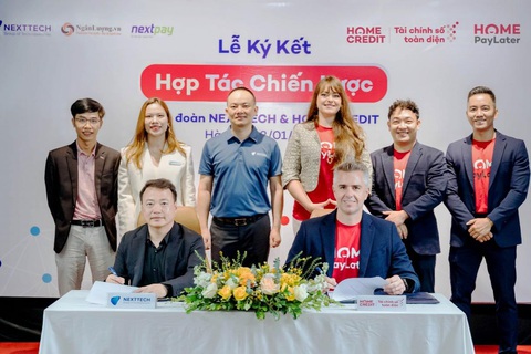 Home Credit Việt Nam và NextTech ký thỏa thuận hợp tác chiến lược- Ảnh 1. Home Credit ký kết hợp tác dự án “Mua trước, trả sau” Home PayLater cùng NextTech - Ảnh: H.C.