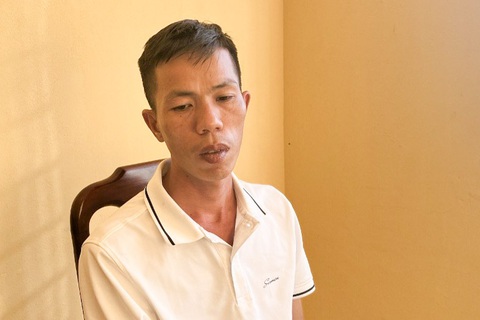 Khởi tố 2 thanh niên cướp ngân hàng, vứt tiền chạy khi nghe chuông báo động- Ảnh 1. Một trong hai đối tượng gây ra vụ cướp ngân hàng vừa bị Công an huyện Duy Xuyên, Quảng Nam, khởi tố - Ảnh: C.A