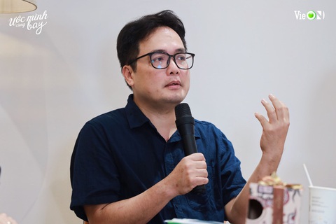 Đạo diễn Phan Đăng Di nhìn thấy được tố chất của Á hậu Thùy Dung Đạo diễn Phan Đăng Di nhìn thấy được tố chất của á hậu Thùy Dung