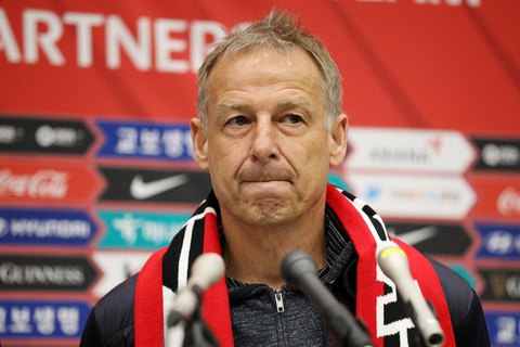 HLV Klinsmann: Hàn Quốc không cố tình hòa Malaysia để né Nhật Bản- Ảnh 1. HLV Jurgen Klinsmann thất vọng vì tuyển Hàn Quốc hòa Malaysia - Ảnh: REUTERS