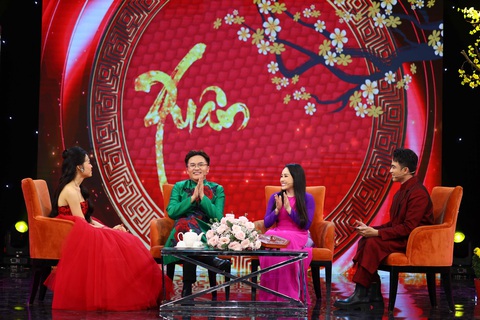 Đại Nghĩa tiết lộ lý do trở lại sân khấu kịch sau 5 năm vắng bóng- Ảnh 1. Nghệ sĩ Đại Nghĩa - Phi Nga là khách mời đặc biệt của Vui xuân cùng THVL 2024