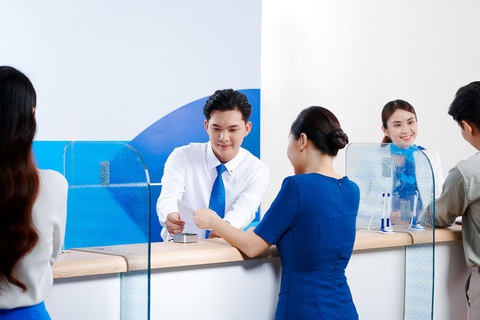 ACB hoàn thành tất cả mục tiêu kinh doanh 2023- Ảnh 2. Năm 2023, lợi nhuận trước thuế hợp nhất của ACB đạt hơn 20 nghìn tỉ, hoàn thành 100% kế hoạch năm - Ảnh: ACB