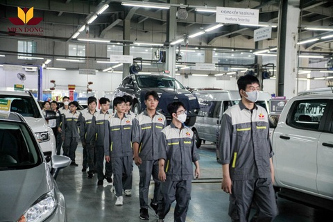 Trường Đại học Công nghệ Miền Đông mở cổng xét tuyển học bạ từ 5,5 điểm- Ảnh 2. Trường Đại học Công nghệ Miền Đông mở cổng xét tuyển học bạ từ 5,5 điểm- Ảnh 2.