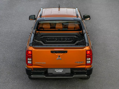 Mitsubishi Triton Athlete 2024 ra mắt, dự kiến về Việt Nam giữa năm nay- Ảnh 8. Mitsubishi Triton Athlete 2024 ra mắt, dự kiến về Việt Nam giữa năm nay- Ảnh 8.