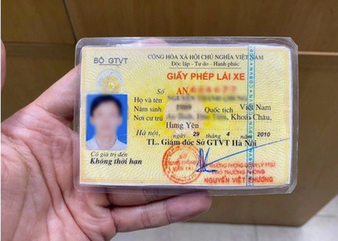 Bộ Công an nêu lý do khuyến khích đổi bằng lái xe không thời hạn cấp trước 2012- Ảnh 1. Bộ Công an khuyến khích đổi bằng lái xe không thời hạn được cấp trước ngày 1-7-2012 - Ảnh: GIA HÂN