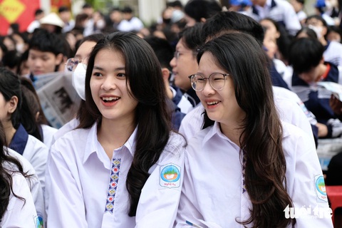 Thủ tướng ra chỉ thị tăng cường phối hợp phòng chống bạo lực học đường- Ảnh 1. Học sinh tham gia chương trình tư vấn tuyển sinh - hướng nghiệp năm 2024 do báo Tuổi Trẻ phối hợp với các đơn vị tổ chức - Ảnh: NGUYÊN BẢO