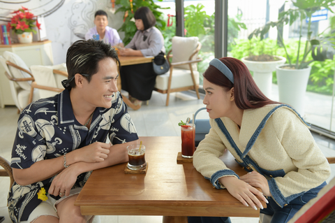 Ngọc Thanh Tâm đưa cả 'vũ trụ hài' vào web drama Mắc gì Tết?- Ảnh 3. Võ Tấn Phát và Ngọc Thanh Tâm