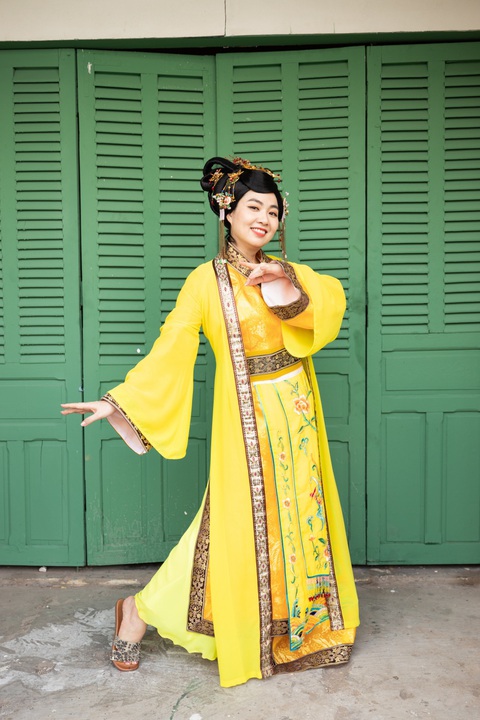 Tết này, Tiến Luật rủ Lê Khánh cùng truy tìm Táo Quân- Ảnh 5. Nữ nghệ sĩ có tạo hình cổ trang xinh đẹp