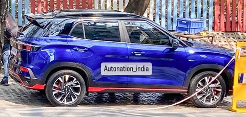 Hyundai Creta N Line 2024 lộ diện trên phố với nhiều chi tiết thể thao- Ảnh 5. Hyundai Creta N Line 2024 lộ diện trên phố với nhiều chi tiết thể thao- Ảnh 5.