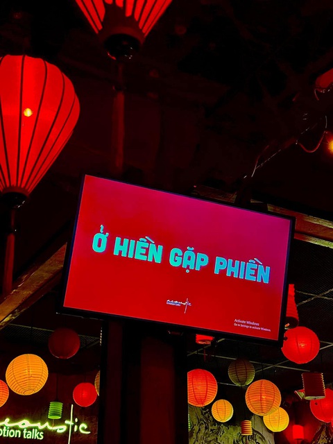 Ảnh vui 29-1: Bốc thăm trúng 'trực Tết' tại buổi Year End Party- Ảnh 5. Đành vậy...