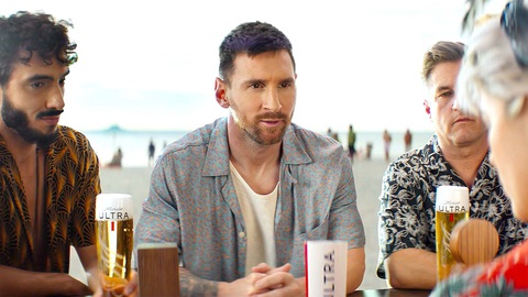 Lionel Messi bỏ túi 14 triệu USD trong vòng 60 giây- Ảnh 1. Messi xuất hiện trong đoạn trailer của quảng cáo - Ảnh: MARCA