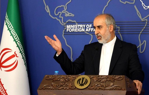 Người phát ngôn Bộ Ngoại giao Iran Nasser Kanaani chỉ trích những đồn đoàn nước này đứng sau cuộc tấn công làm chết ba lính Mỹ ở Jordan rạng sáng 29-1 - Ảnh: BỘ NGOẠI GIAO IRAN Người phát ngôn Bộ Ngoại giao Iran Nasser Kanaani chỉ trích những đồn đoàn nước này đứng sau cuộc tấn công làm chết ba lính Mỹ ở Jordan rạng sáng 29-1 - Ảnh: BỘ NGOẠI GIAO IRAN