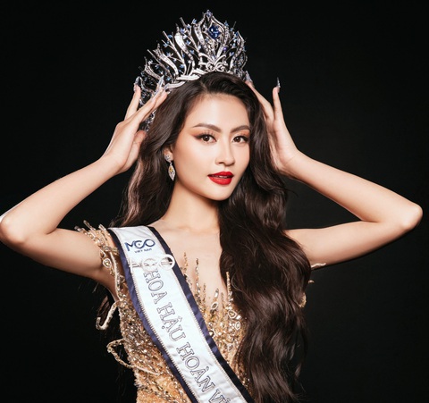 Bùi Thị Xuân Hạnh giành chiến thắng Hoa hậu Hoàn vũ 2023 nhưng vấp phải nhiều tranh luận trái chiều - Ảnh: KIẾNG CẬN TEAM Bùi Thị Xuân Hạnh giành chiến thắng Hoa hậu Hoàn vũ Việt Nam 2023 nhưng vấp phải nhiều tranh luận trái chiều - Ảnh: KIẾNG CẬN TEAM