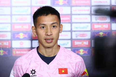 Tiền vệ Đỗ Hùng Dũng hi vọng người hâm mộ đặt niềm tin vào các cầu thủ trẻ của đội tuyển Việt Nam tại Asian Cup 2023 - Ảnh: MINH ĐỨC Tiền vệ Đỗ Hùng Dũng hy vọng người hâm mộ đặt niềm tin vào các cầu thủ trẻ của đội tuyển Việt Nam tại Asian Cup 2023 - Ảnh: MINH ĐỨC