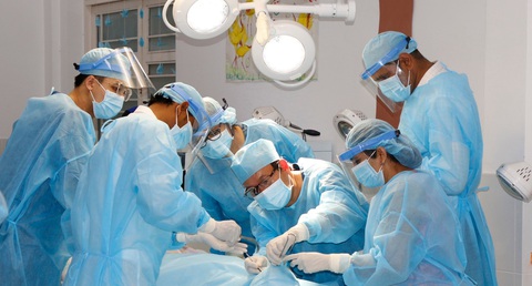 Bác sĩ Ấn Độ đến Việt Nam học cấy ghép implant- Ảnh 3. Bác sĩ Ấn Độ đến Việt Nam học cấy ghép implant- Ảnh 3.