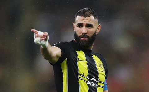 Tin tức thể thao sáng 31-1: Arsenal lên nhì bảng ở Premier League; Morocco bị loại khỏi AFCON 2023- Ảnh 3. Benzema tiếp tục gắn bó với CLB Al-Ittihad - Ảnh: REUTERS