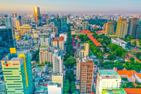 Bài viết của Tổng bí thư Nguyễn Phú Trọng nhân kỷ niệm 94 năm Ngày thành lập Đảng Cộng sản Việt Nam- Ảnh 8. Một góc trung tâm TP.HCM - Ảnh: QUANG ĐỊNH