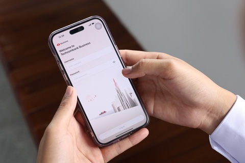 Mở tài khoản thanh toán liên kết cho con từ tiền lì xì Tết- Ảnh 1. Techcombank đã ra mắt tính năng Techcombank Family - cho phép phụ huynh có thể mở tài khoản thanh toán liên kết cho con từ 11 tuổi trở lên - Ảnh: TCB