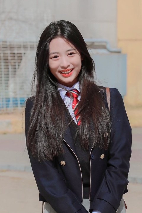 Ahyeon - thành viên chủ chốt người Hàn Quốc của nhóm nhạc nữ tân binh BABYMONSTER cũng rời đội hình khiến nhóm nhạc tân binh có phần tổn thất lớn Ahyeon - thành viên chủ chốt người Hàn Quốc của nhóm nhạc nữ tân binh BABYMONSTER - cũng rời đội hình khiến nhóm nhạc tân binh có phần tổn thất lớn